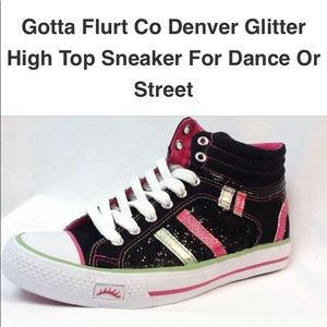 Girls Sz 2 high top sneakers